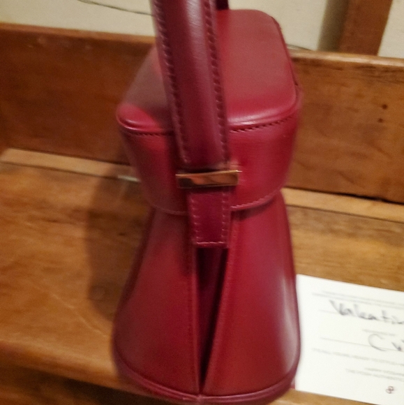 1960s Valentino Garavani Top Handle Satchel. COAs(2) - Picture 4 of 11